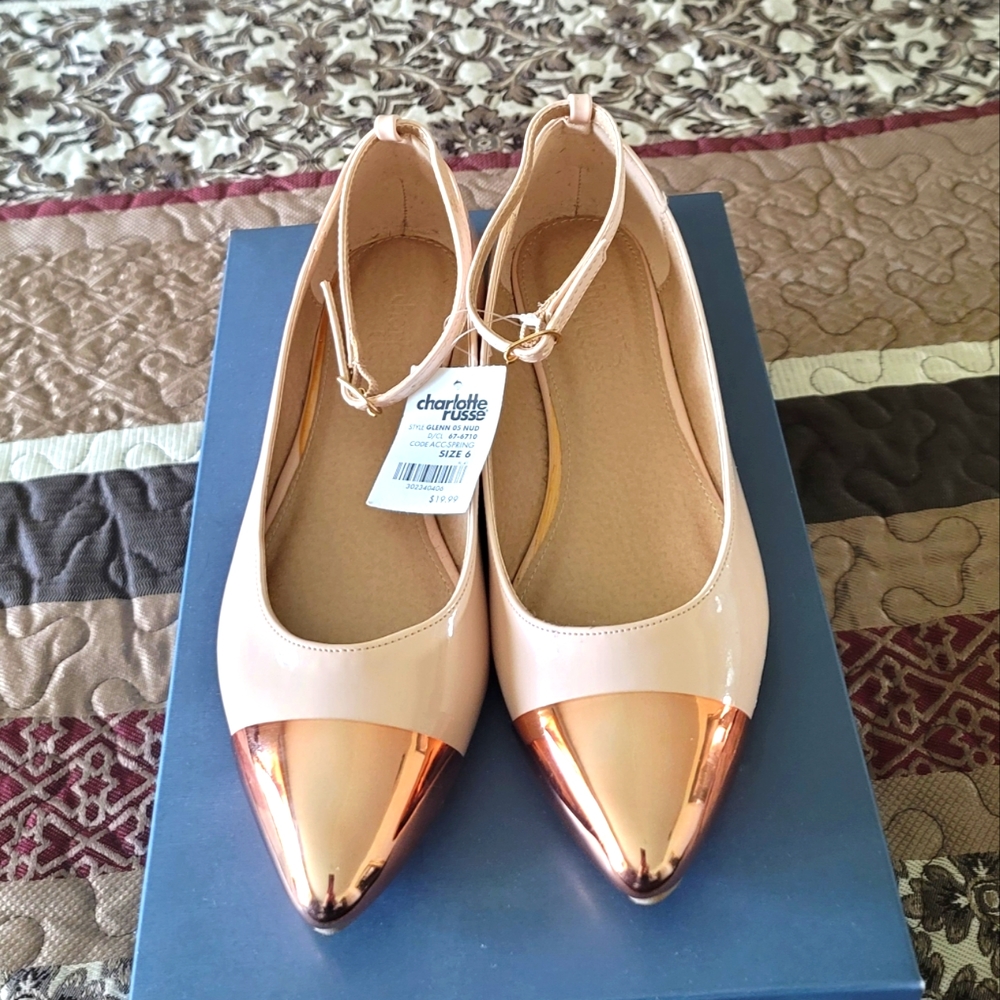 Charlotte Russe Nude and Gold Flat